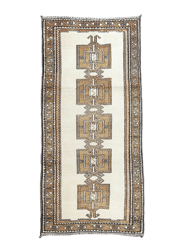 Vintage 3'3x7'3